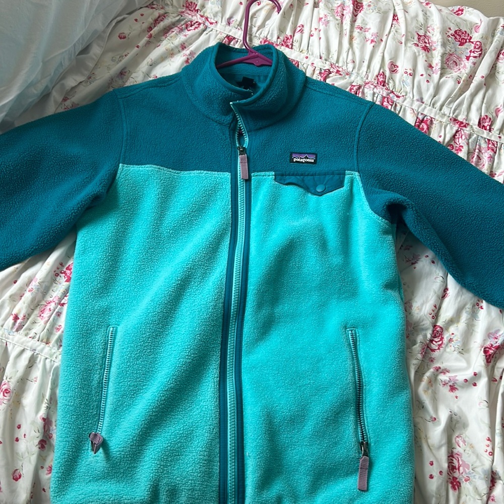 Girls Patagonia Fleece zip up